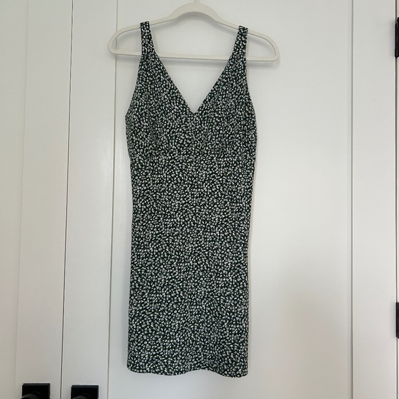 Abercrombie dress - Picture 1 of 3